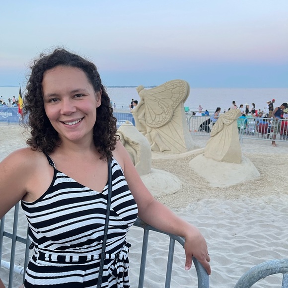 Meet your Posher, Nayara - Picture 1 of 1